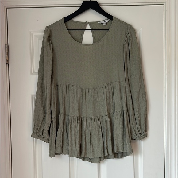American Eagle Outfitters Tops - American Eagle Outfitters Sage Blouse